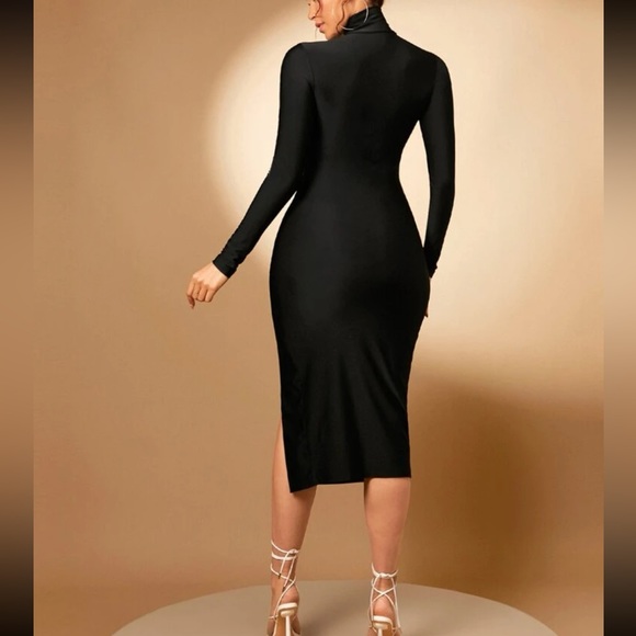 Luxe slit thigh bodycon dress - Picture 2 of 7